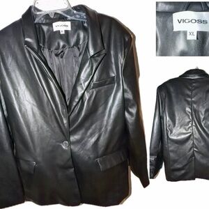 Vigoss Women's Sleek Black Blazer